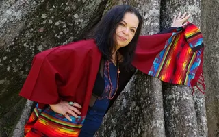 Amelinha comemora 50 anos de carreira com show na Estação Rubi