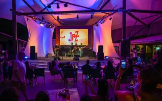 ‘Festival de Jazz – Música e Arte’ é adiado para outubro na Praia do Forte