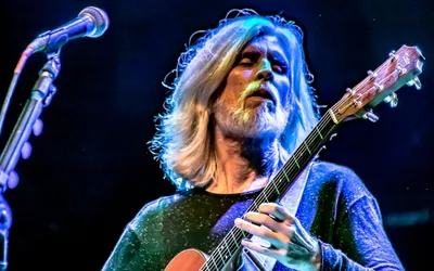 Imagem ilustrativa da imagem Oswaldo Montenegro traz turnê ‘Celebrando 50 Anos de Estrada’ para Salvador