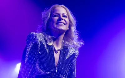 Imagem ilustrativa da imagem Paula Toller comemora 40 anos de carreira com show na Concha em Salvador