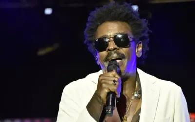 Imagem ilustrativa da imagem Seu Jorge faz Arena A TARDE vibrar com Baile à la Baiana em show marcante