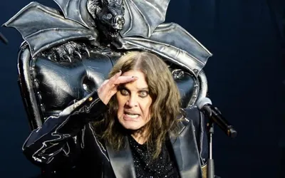 Imagem ilustrativa da imagem Vocalista da Black Sabbath, Ozzy Osbourne morre aos 76 anos