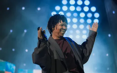 Imagem ilustrativa da imagem Djavan promete show eletrizante e inesquecível em Salvador