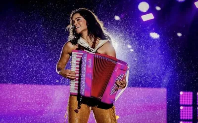 Imagem ilustrativa da imagem Lucy Alves se apresenta na CAIXA Cultural Salvador em maio