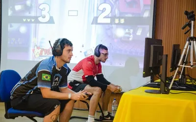 Imagem ilustrativa da imagem Nova atração do Gamepólitan vai transformar jogadores em pilotos profissionais