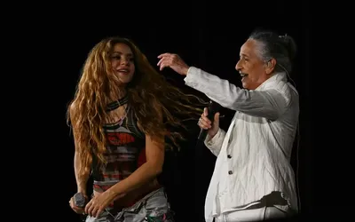 Imagem ilustrativa da imagem Shakira faz post de agradecimento ao público brasileiro