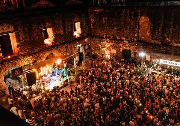Imagem ilustrativa da imagem Biergarten retorna ao Trapiche Barnabé em julho com edição especial