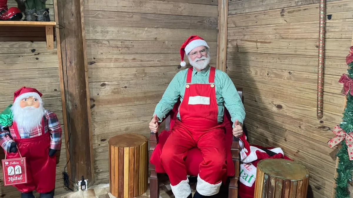 Imagem ilustrativa da imagem Casa do Papai Noel na Fenagro 2025 é ponto de encontro de famílias