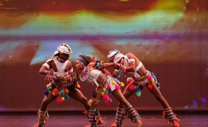 Balé Folclórico da Bahia celebra laços culturais com a África