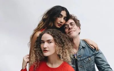 Imagem ilustrativa da imagem Anavitória e Nando Reis encerram turnê no Festival de Inverno Bahia