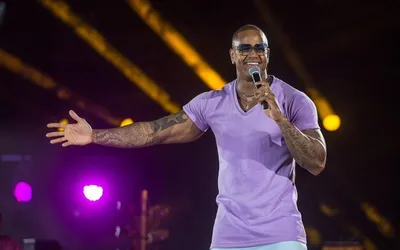 Imagem ilustrativa da imagem Baile da Santinha: ingressos para a próxima edição já estão à venda