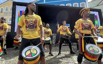 Imagem ilustrativa da imagem Blocos afro e afoxés celebram décadas de resistência em 2024