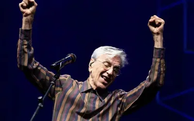 Imagem ilustrativa da imagem Caetano Veloso faz 82: TOP 10 músicas mais ouvidas do artista