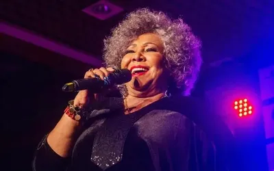 Imagem ilustrativa da imagem Cantora Alcione receberá título de cidadã baiana