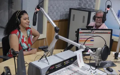 Imagem ilustrativa da imagem Cantora baiana, Rachel Reis marca estreia do 'Papo Reto' na A TARDE FM