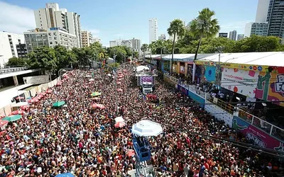 Imagem ilustrativa da imagem "Carnaval não vai existir daqui a 10 anos", opina Fábio Almeida
