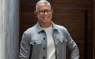 Imagem ilustrativa da imagem Entrevista: Papo Reto com Ildázio Jr estreia na Rádio A Tarde FM