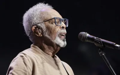 Imagem ilustrativa da imagem Gilberto Gil anuncia shows extras de sua última turnê