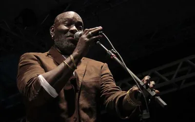 Imagem ilustrativa da imagem Lazzo Matumbi se apresenta no Rio Vermelho neste sábado