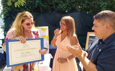 Imagem ilustrativa da imagem Poeta baiana é homenageada na Itália por seu mais novo livro