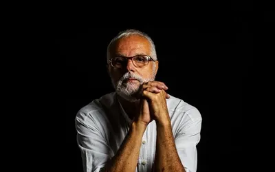 Imagem ilustrativa da imagem Roberto Mendes retoma raízes do samba na CAIXA Cultural Salvador