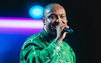 Imagem ilustrativa da imagem Thiaguinho estreia turnê ‘Sorte’ em Lauro de Freitas em setembro