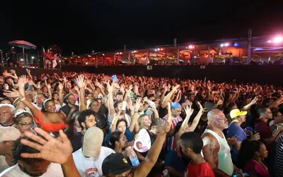 Imagem ilustrativa da imagem Virada Salvador tem hoje Raça Negra, Matuê, Timbalada, G. Mioto