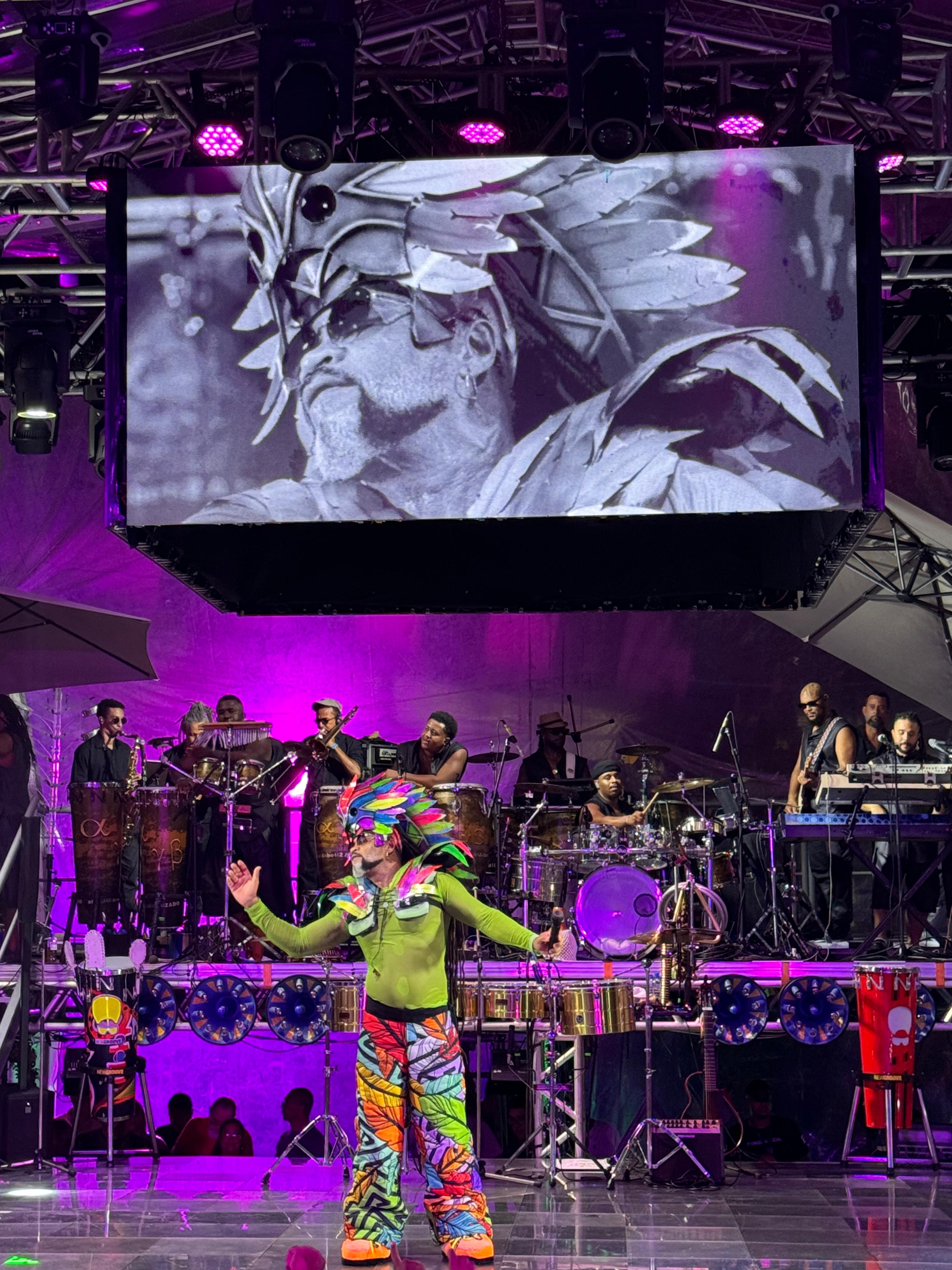 Imagem ilustrativa da imagem Carlinhos Brown volta a agitar o Candyall Guetho Square