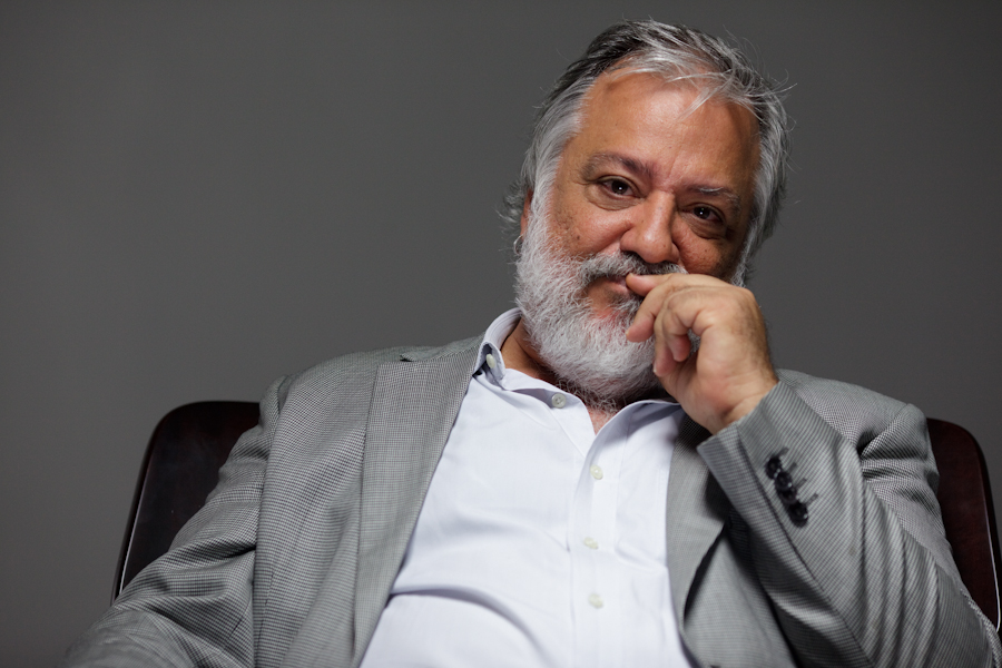 Imagem ilustrativa da imagem Entrevista: Exposição 60 Anos do Teatro Vila Velha | Márcio Meirelles