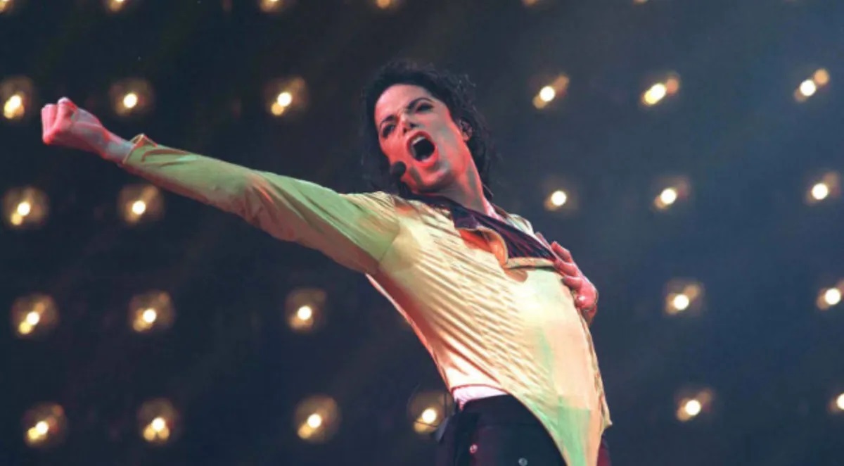 Imagem ilustrativa da imagem Michael Jackson: 66 anos de trajetória do Rei do Pop